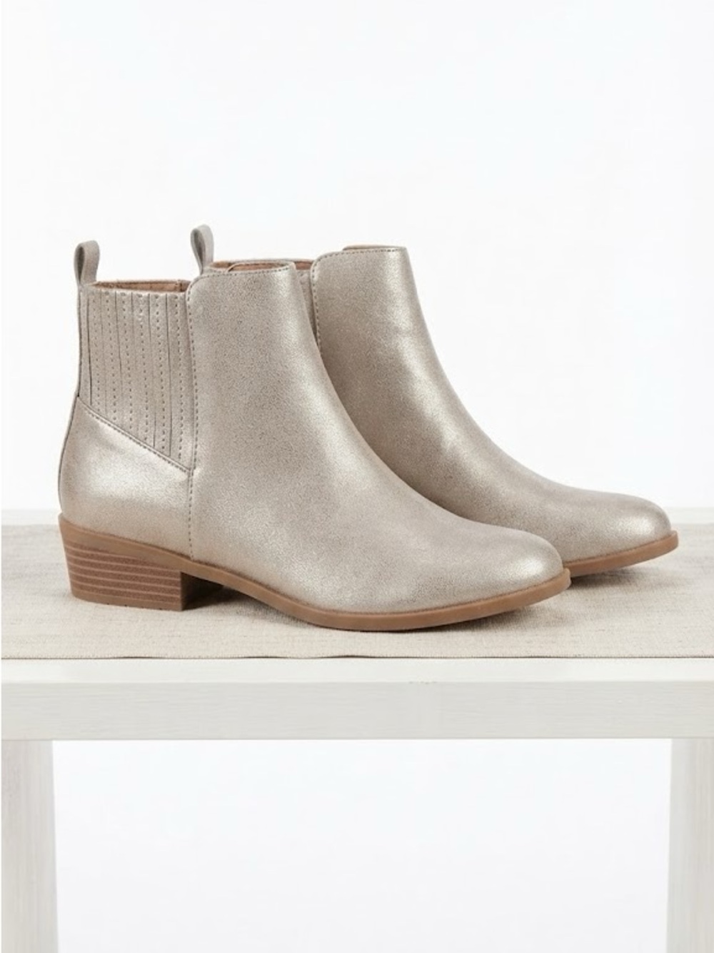 wonder nation Metallic Taupe Chelsea Ankle Boots for Kids